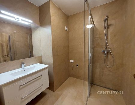 Pronájem bytu 3+kk 60 m² - Fotografie 5