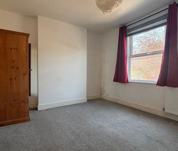 4 bedroom house to rent - Photo 2