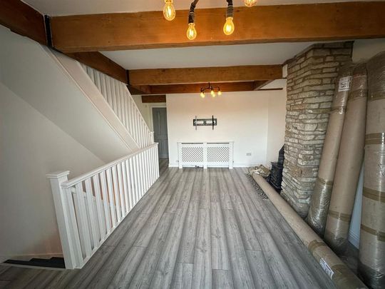3 bedroom terraced house to rent - Photo 1