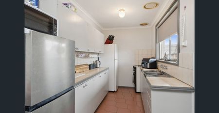 Comfortable & Convenient in Long Gully - Photo 5