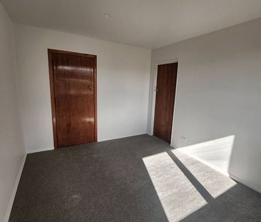 Riverside Haven, Fully Renovated Throughout - Photo 4