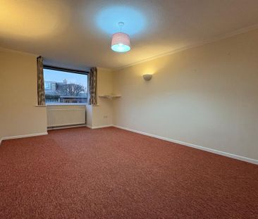 4 bedroom detached house to rent - Photo 5