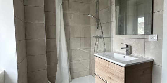 Location Appartement 2 pièces 34m² MULHOUSE 68200 - Photo 3