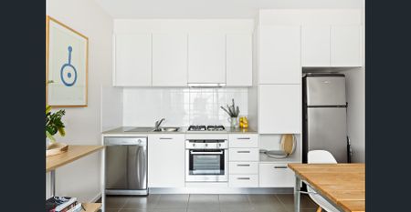 Excellent apartment, thoughtfully presented! - Photo 2