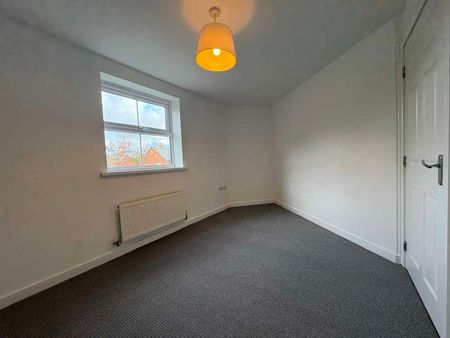 Park Lane, Telford, TF7 - Photo 3