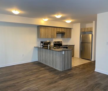 For Lease - 9 Hay Lane Unit# 4, Barrie, Ontario - Photo 5