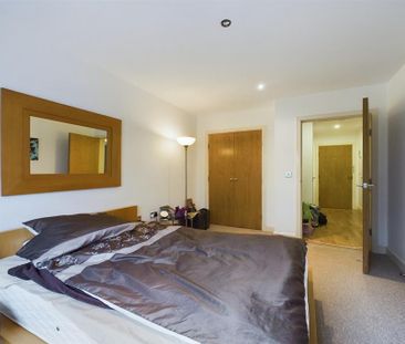1 bedroom property to rent - Photo 2
