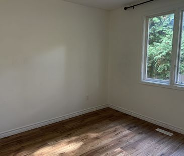 For Lease - 27 Gatineau Crescent, London South, Ontario - Photo 4