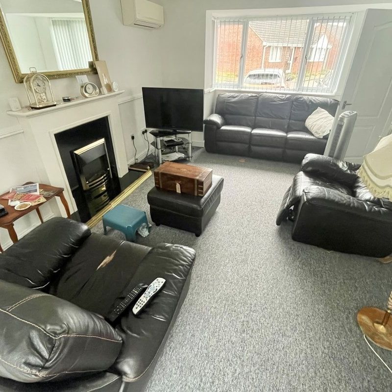 Talbot Close - Photo 1