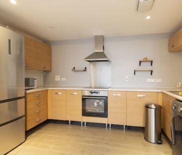 2 bedroom apartment to rent - Photo 5