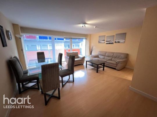 2 bedroom apartment to rent - Photo 1