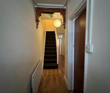 4 bedroom terraced house to rent - Photo 2