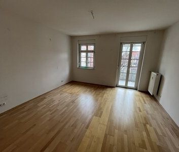 Hoch oben in St. Johannis - 4 Zimmer Wohnung mit Balkon - Photo 2
