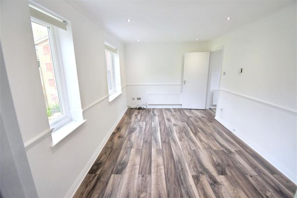 Wellfield Court, Willen, Milton Keynes, MK15 - Photo 1