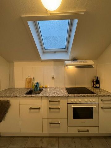 Schöne 4.5 Zimmerwohnung in Arch zu vermieten ! - Foto 2