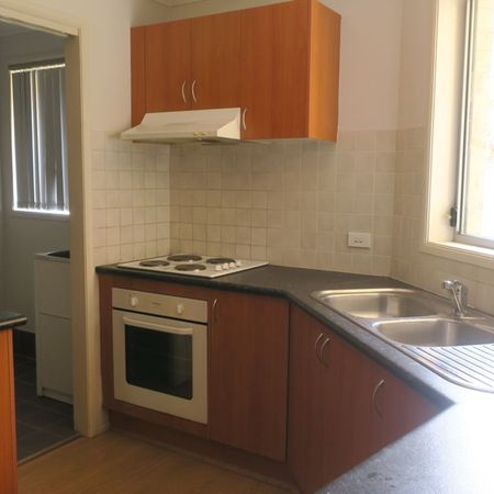 Modern Townhouse!! - Photo 3