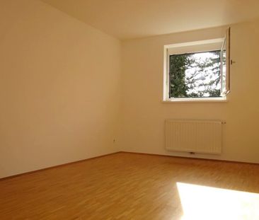 Perfekte Innenstadtwohnung mit drei Zimmern, separater Küche und Ba... - Photo 3