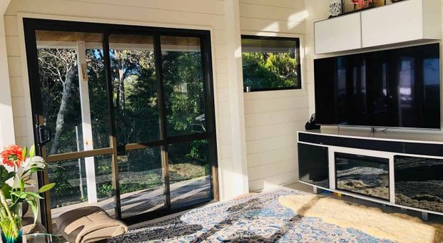 Paradise w/water view n large pool - Photo 1