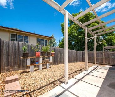 3/257 Hume Street, 4350, South Toowoomba Qld - Photo 1