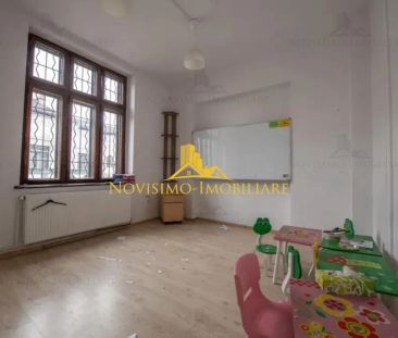 NOVISIMO-IMOBILIARE: VILA DE INCHIRIAT IN ZONA CENTRALA - Fotografie 4