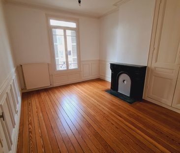 Location Appartement 4 pièces 83m² - Photo 5