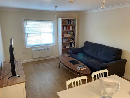 Greenside, Waterbeach, Cambridge - Photo 3