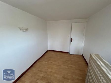 Location Appartement 3 pièces 54m² ST FERREOL D AUROURE 43330 - Photo 5