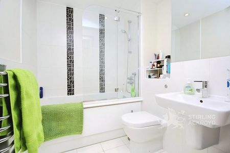 Printing House Square, Martyr Road, Guildford, GU1 4AJ - Photo 5