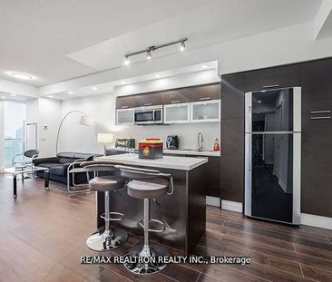 2 Bedroom, 2 Bathroom - Aura Condos - Photo 2