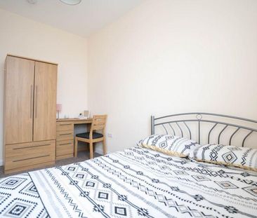 3 bedroom house share to rent - Photo 2