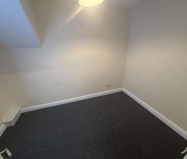 1 bedroom ground floor flat to rent - Photo 6