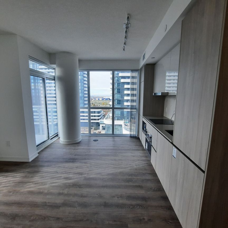 For Lease - 8 Interchange Way Unit# 912, Vaughan, Ontario - Photo 1