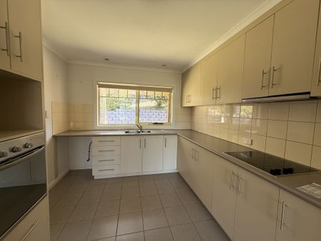 Feel at home, Living Here - Photo 5