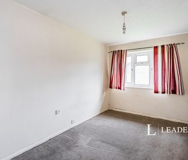 2 bedroom property to rent Acre Close, Haywards Heath, West Sussex,... - Photo 5