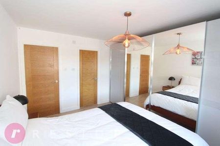 Bamford Mews, Norden Road, Bamford, Rochdale, OL11 - Photo 5