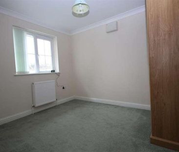 Brookside, Freshwater, PO40 - Photo 3