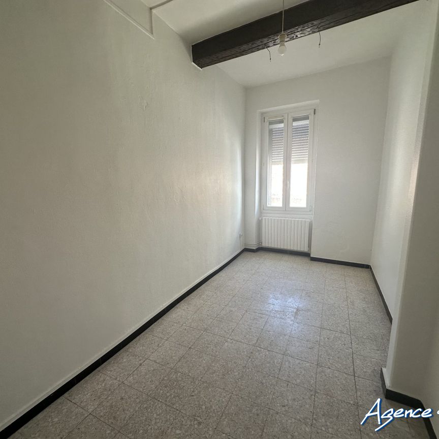 Location Appartement 3 pièces 48m² PORT LA NOUVELLE 11210 - Photo 1