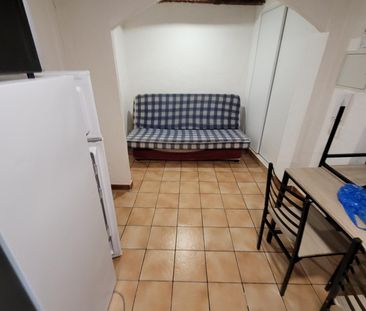 Location Appartement 1 pièce 16m² CUERS 83390 - Photo 5