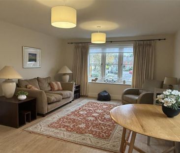 2 bedroom retirement property to rent - Photo 1