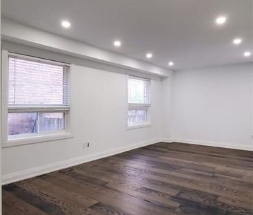 For Lease - 5058 Oscar Peterson Boulevard, Mississauga, Ontario - Photo 4