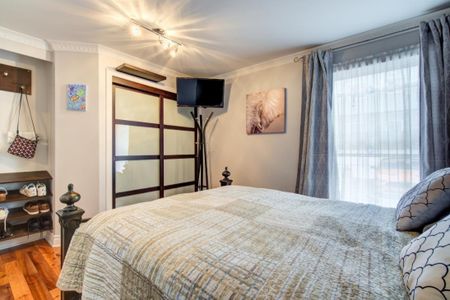 Appartement à louer - Longueuil (Le Vieux-Longueuil) (Est) - Photo 3