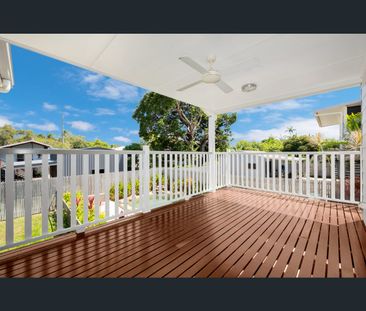 34 Roberts Street, Hermit Park, Qld 4812 - Photo 1