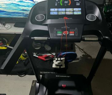 Cranbourne West - Photo 2