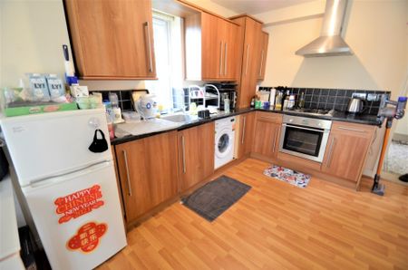 1 bedroom Maisonette to rent - Photo 5