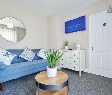 5 bedroom semi-detached house to rent - Photo 5