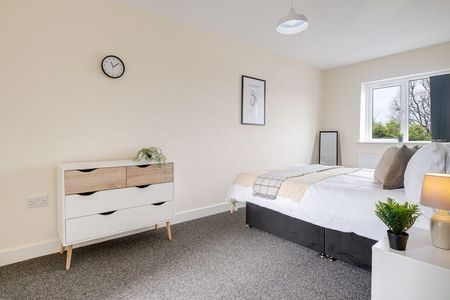 3 bedroom detached house to rent - Photo 5