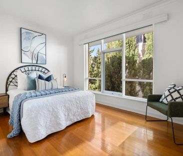 “BEACH VIBES” - Photo 1