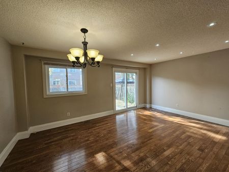 For Lease - 46 Donna Drive, Brampton, Ontario - Photo 2