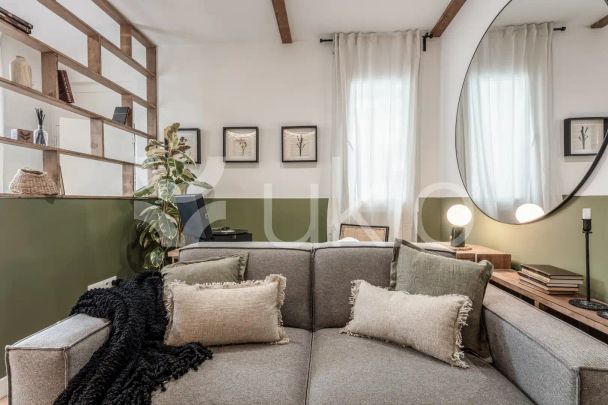 Apartamento de alquiler en Calle del Castillo, Trafalgar - Photo 1