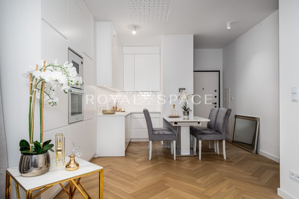 Narożny apartament z loggią na 9. piętrze - Photo 1